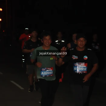 Runner Photo 3624010
