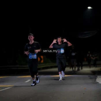 Runner Photo 3624027