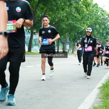 Runner Photo 3624056