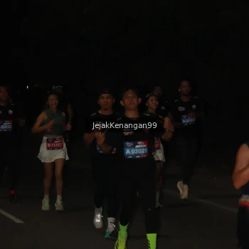 Runner Photo 3624152