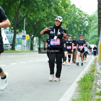 Runner Photo 3624158