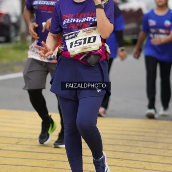 Runner Photo 3624165