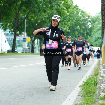 Runner Photo 3624196