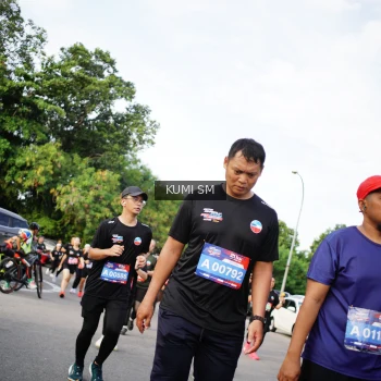 Runner Photo 3624292