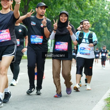 Runner Photo 3624327