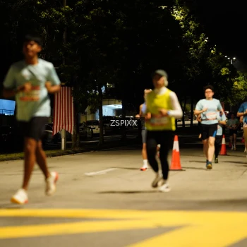 Runner Photo 3624354