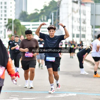 Runner Photo 3624368