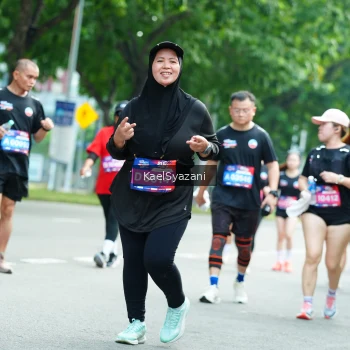 Runner Photo 3624409