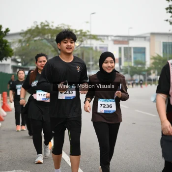 Runner Photo 3624474