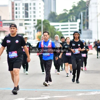 Runner Photo 3624572