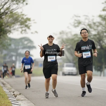 Runner Photo 3624588