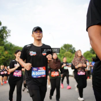 Runner Photo 3624609
