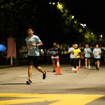 Runner Photo 3624636