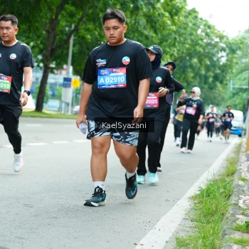 Runner Photo 3624702