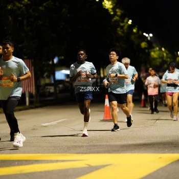 Runner Photo 3624707