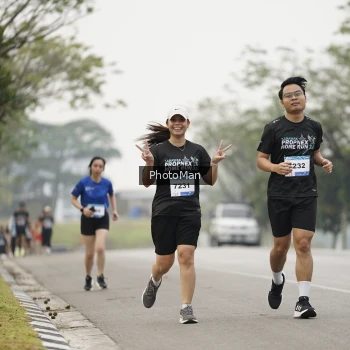 Runner Photo 3624708