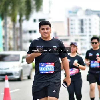 Runner Photo 3624752