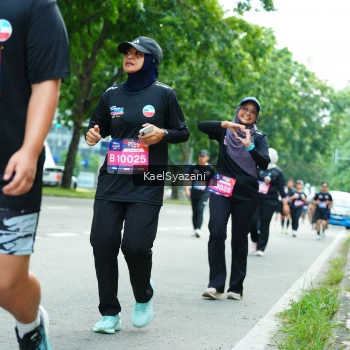 Runner Photo 3624757