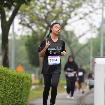Runner Photo 3624843