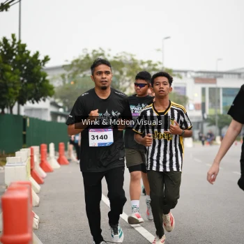 Runner Photo 3624849