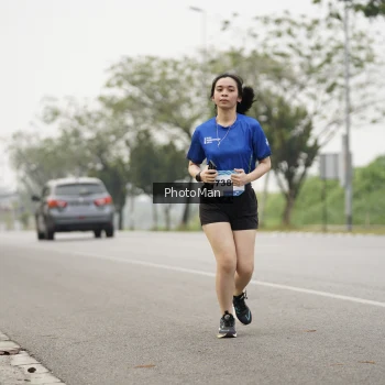 Runner Photo 3624855
