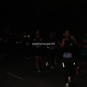 Runner Photo 3624862