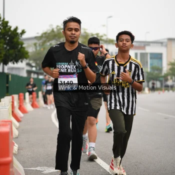 Runner Photo 3624866