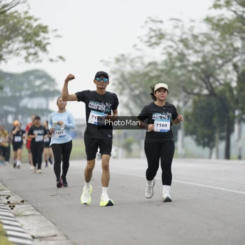 Runner Photo 3624909
