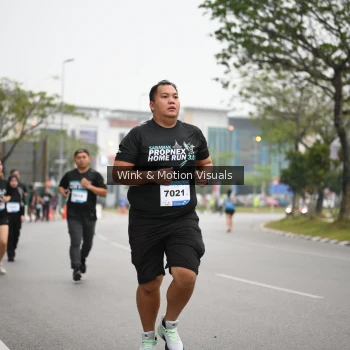 Runner Photo 3624924