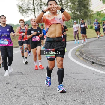 Runner Photo 3624936