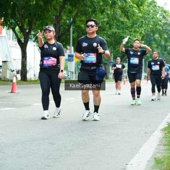 Runner Photo 3625000