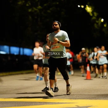Runner Photo 3625010