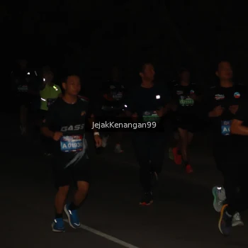 Runner Photo 3625053