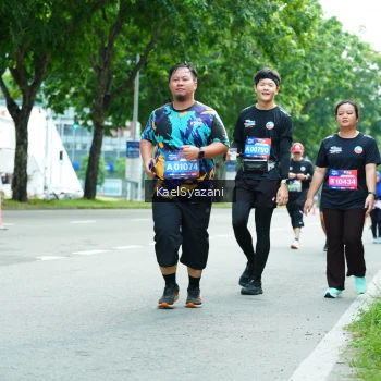 Runner Photo 3625213