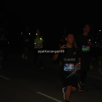 Runner Photo 3625313