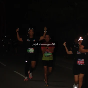 Runner Photo 3625341