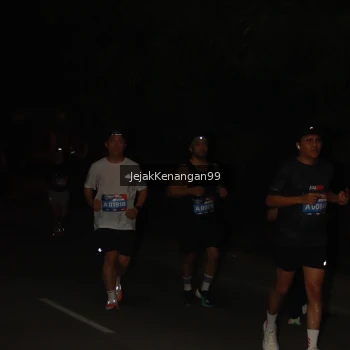 Runner Photo 3625476