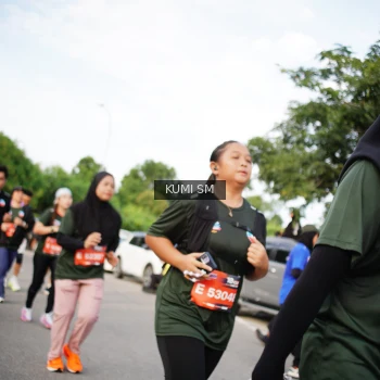 Runner Photo 3625673