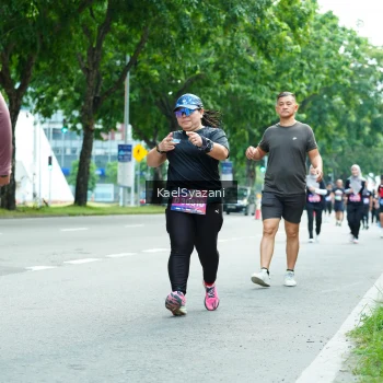 Runner Photo 3625691