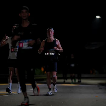 Runner Photo 3625725