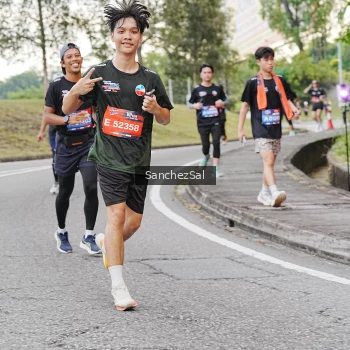 Runner Photo 3625948