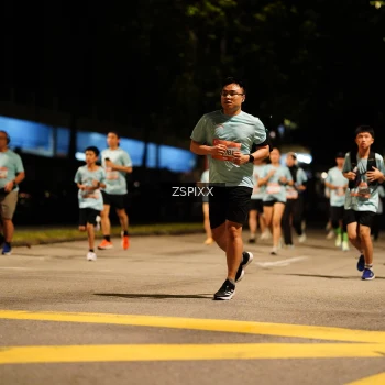 Runner Photo 3626156