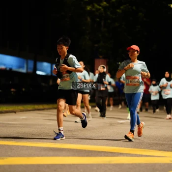 Runner Photo 3626213