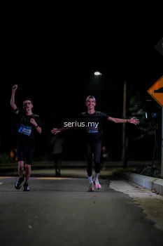 Runner Photo 3626251