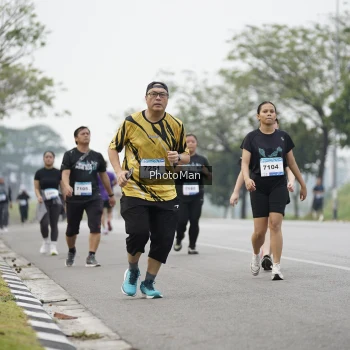Runner Photo 3626510