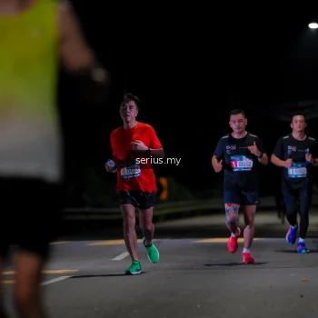 Runner Photo 3626617