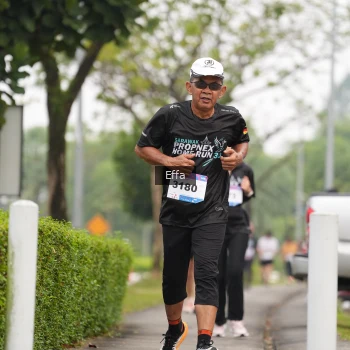 Runner Photo 3626720