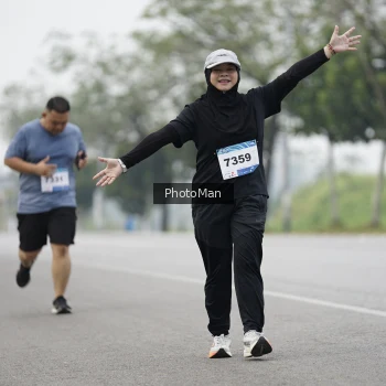 Runner Photo 3627003