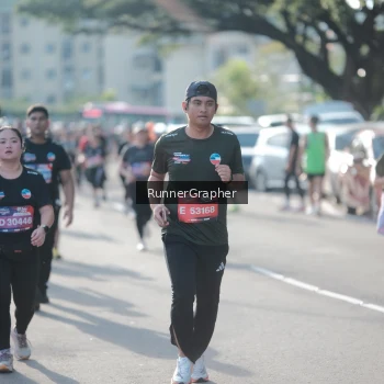 Runner Photo 3627069