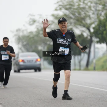Runner Photo 3627169